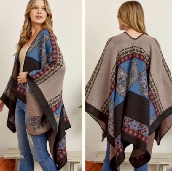 #2042 Cozy Western Style Must Have Poncho - Picture 7 of 17